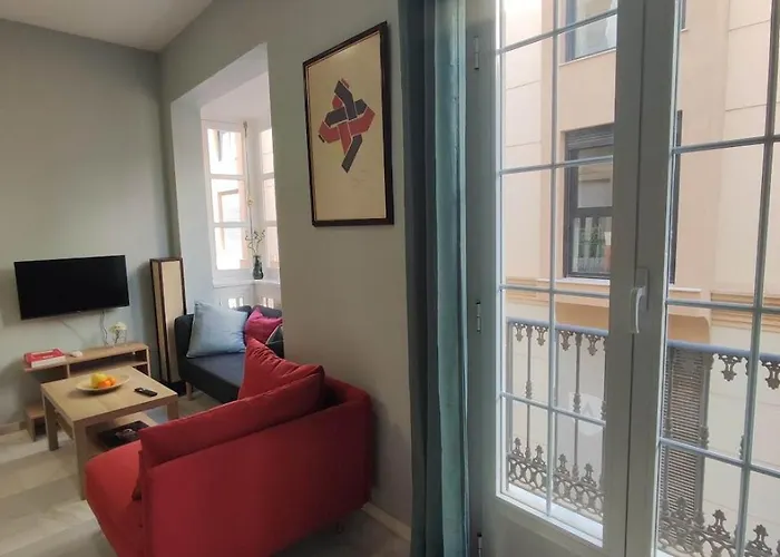 Elegancia Y Confort En El Corazon De Apartment
